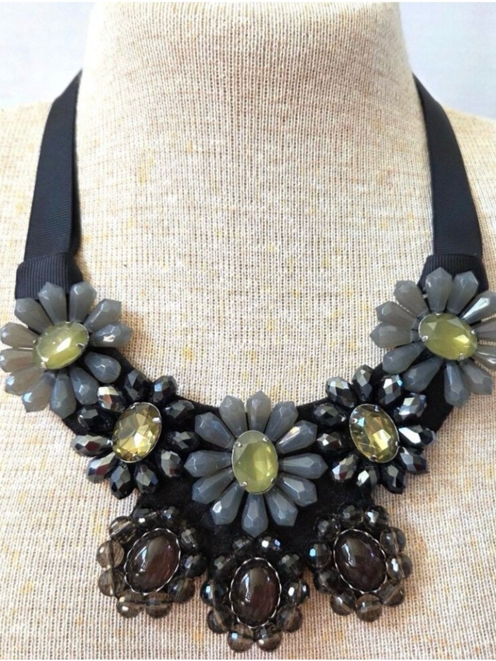 Talbots Necklace Gray Green Neutral Floral Beaded Black Ribbon Bib Retro Party